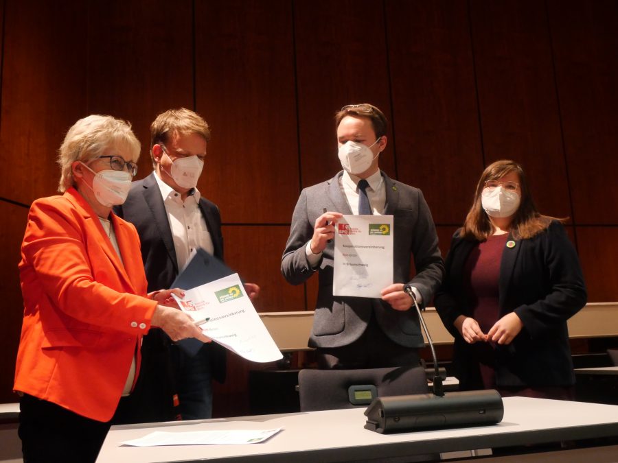 Die rot-grüne Kooperationsvereinbarung wurde unterschrieben.